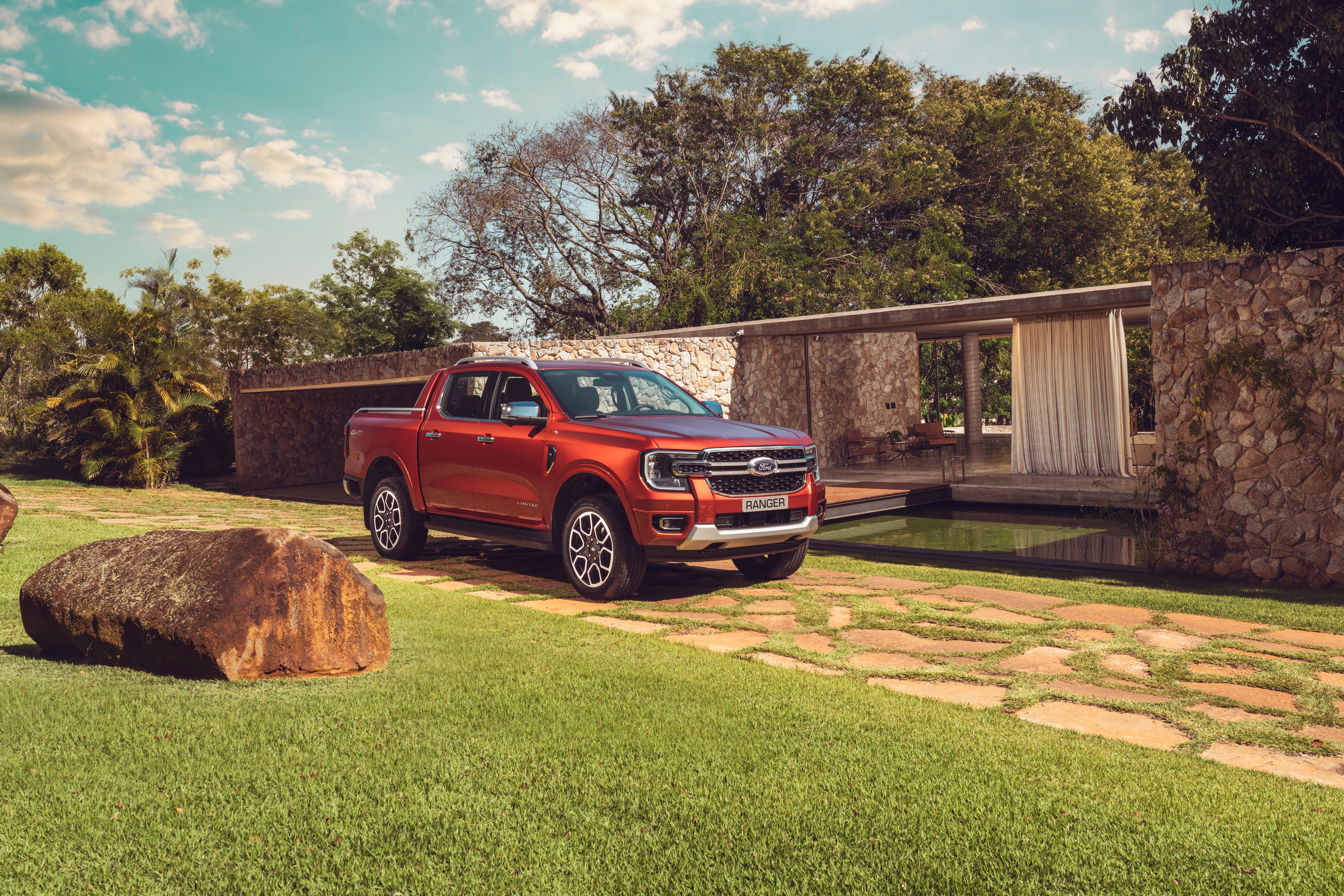 Ford Ranger Limited laranja